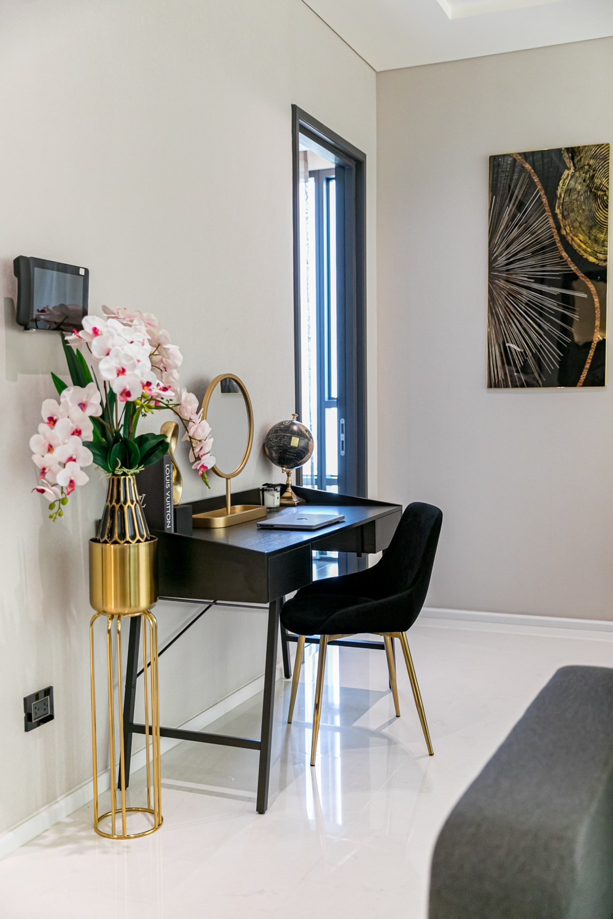 For SaleCondoSukhumvit, Asoke, Thonglor : Condo for sale The Bangkok Thonglor, Thong Lo, Soi 1, next to the Lak Thong Lo Road, near BTS Thonglor 600 meters, 95 sqm.