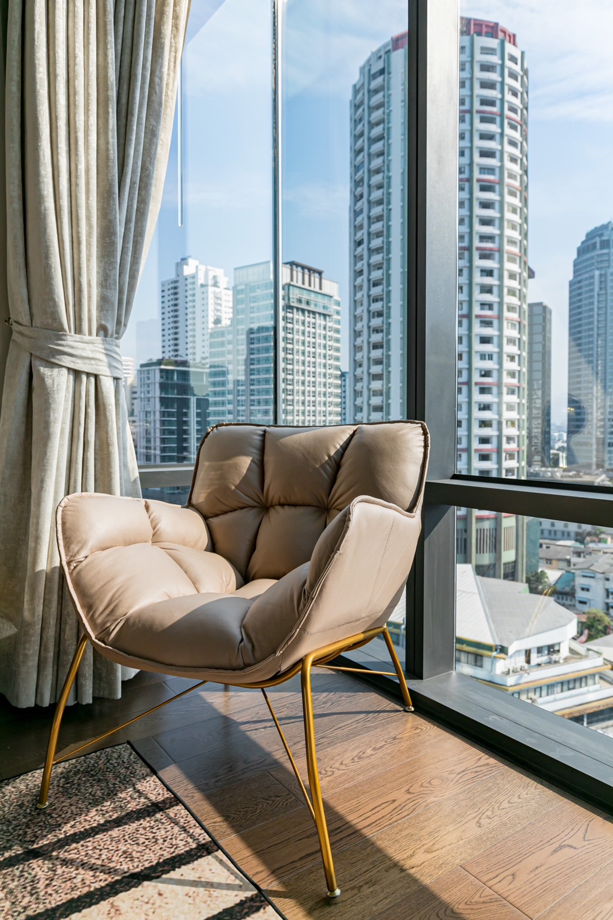 For SaleCondoSukhumvit, Asoke, Thonglor : Condo for sale The Bangkok Thonglor, Thong Lo, Soi 1, next to the Lak Thong Lo Road, near BTS Thonglor 600 meters, 95 sqm.