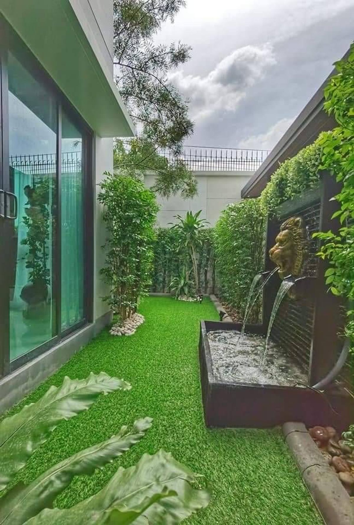 ขายบ้านลาดพร้าว101 แฮปปี้แลนด์ : 📢👇ขายบ้านเดี่ยว 3 ชั้น เดินทางสะดวกหลายเส้นทาง ใกล้โรงเรียนนานาชาติหลายแห่งใกล้สถานีรถไฟฟ้า ปากซอย ลาดพร้าว 101