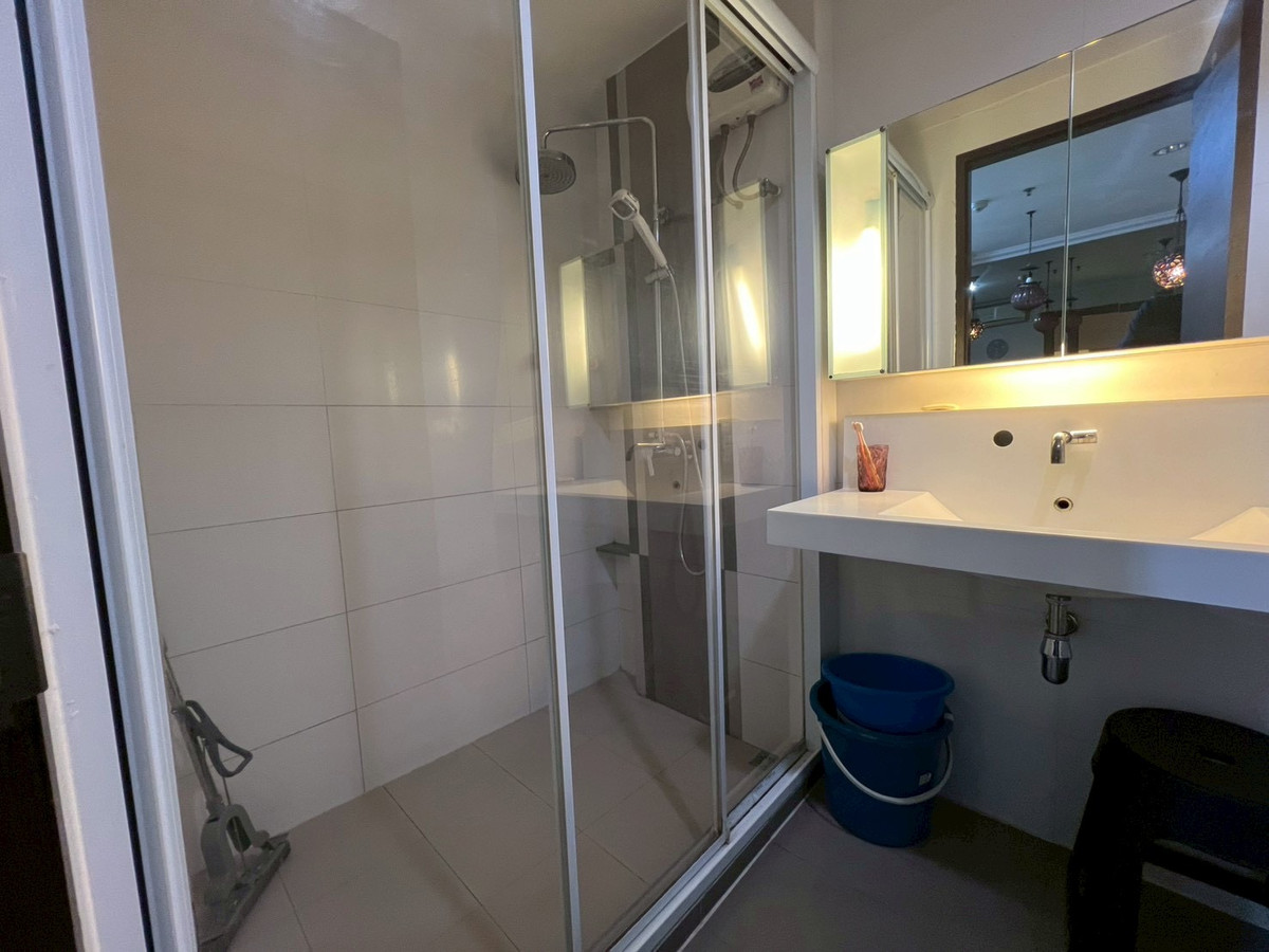 ให้เช่าคอนโดรัชดา ห้วยขวาง : ให้ เช่า ด่วน Rhythm Ratchada ริทึ่ม รัชดา (ห้องใหม่ ราคาพิเศษ)