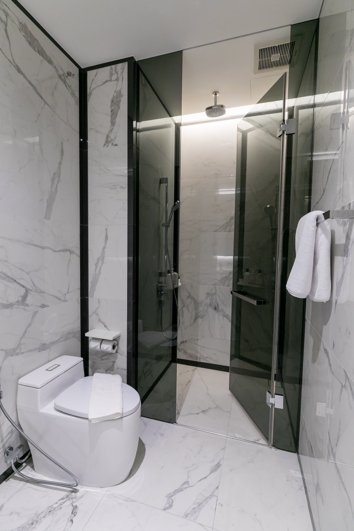 For SaleCondoSukhumvit, Asoke, Thonglor : Condo for sale The Bangkok Thonglor, Thong Lo, Soi 1, next to the Lak Thong Lo Road, near BTS Thonglor 600 meters, 95 sqm.