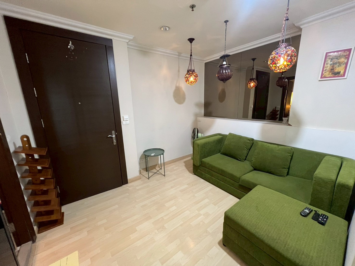 ให้เช่าคอนโดรัชดา ห้วยขวาง : ให้ เช่า ด่วน Rhythm Ratchada ริทึ่ม รัชดา (ห้องใหม่ ราคาพิเศษ)