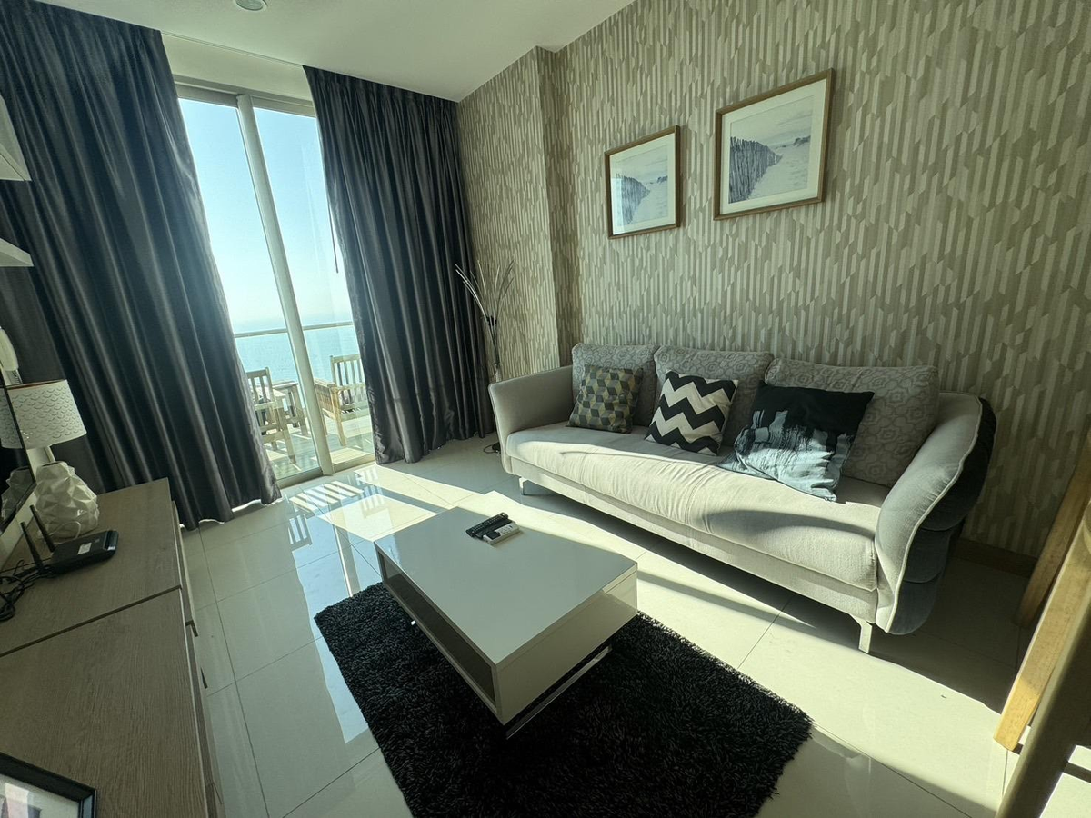 For SaleCondoPattaya, Bangsaen, Chonburi : For Sale Condo Riviera Wongamat 1 Beds Corner Type (S03-1989S)