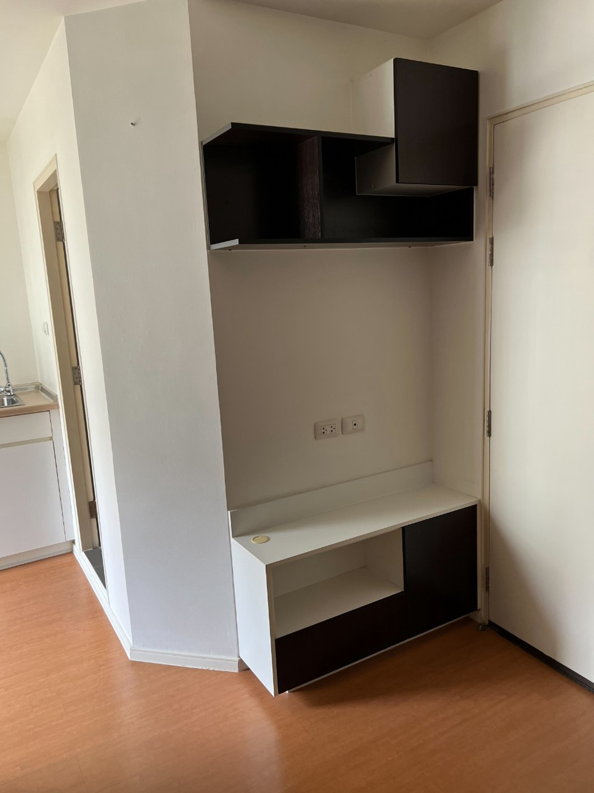 For SaleCondoKaset Nawamin,Ladplakao : S-LPRL127 Lumphini Condo for sale, Condo Town Ram Inthra-Lat Pla Khao Phase 1, 5th floor, B2 Building B2, City View 22.58 sqm. 1 Broken 1, 1 water 1.23 million 064-959-8900