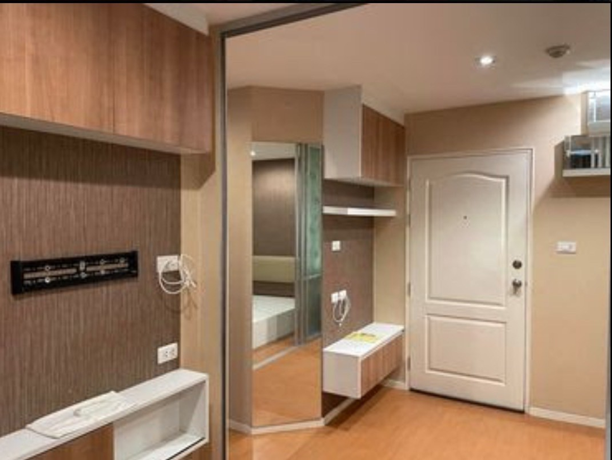 ขายคอนโดเสรีไทย-นิด้า : S-LPND121 ขาย คอนโด ลุมพินี ทาวน์ นิด้า เสรีไทย ชั้น5 ตึกA1 วิวเมือง 22.87ตรม. 1นอน 1น้ำ 1.19 ล้าน 064-959-8900