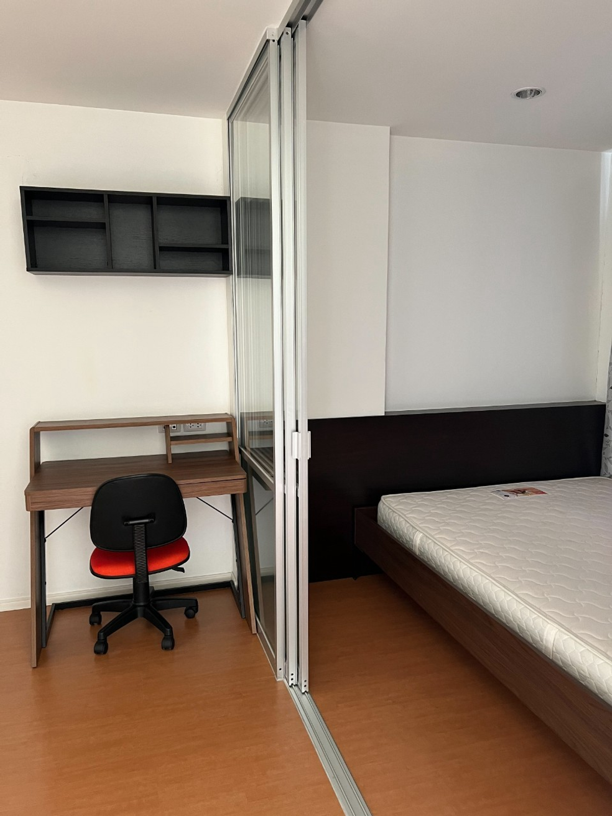 For SaleCondoKaset Nawamin,Ladplakao : S-LPRL127 Lumphini Condo for sale, Condo Town Ram Inthra-Lat Pla Khao Phase 1, 5th floor, B2 Building B2, City View 22.58 sqm. 1 Broken 1, 1 water 1.23 million 064-959-8900