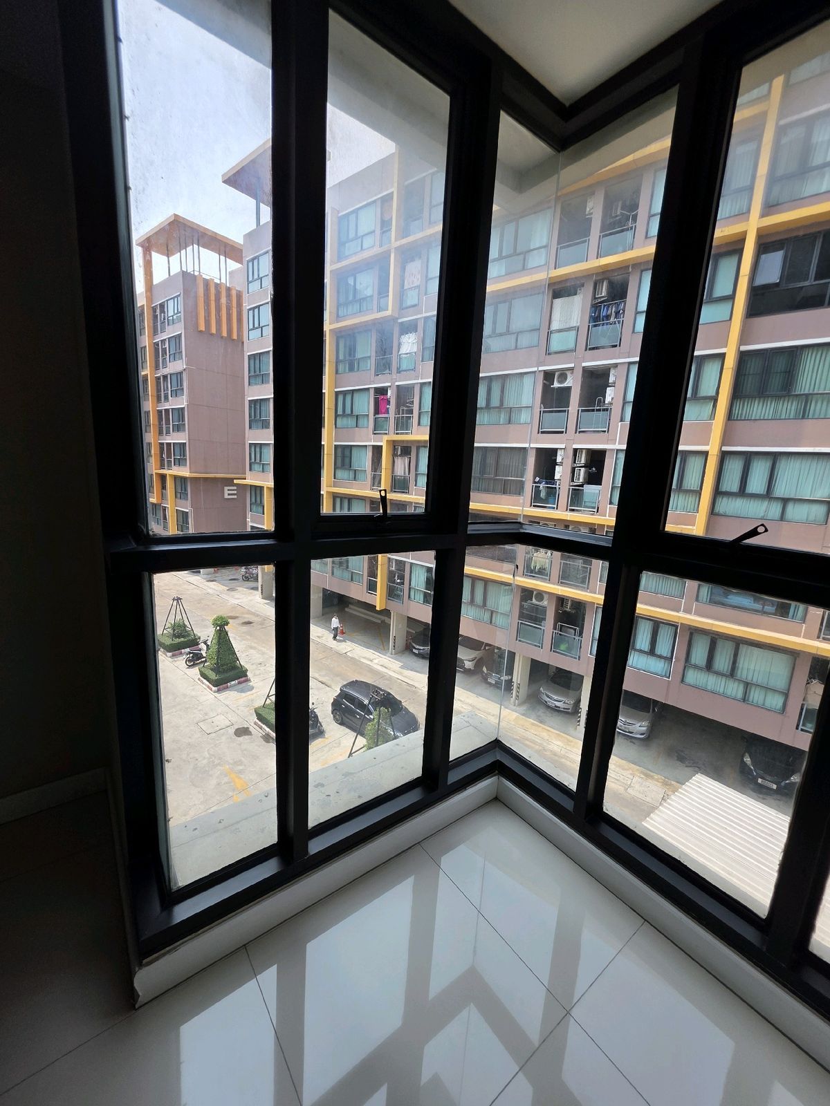 ขายคอนโดแจ้งวัฒนะ เมืองทอง : The Cube Plus แจ้งวัฒนะ ห้องมุมใกล้ แจ้งวัฒนะ 10  #ศูนย์ราชการแจ้งวัฒนะ  #MRTโทรคมนาคม