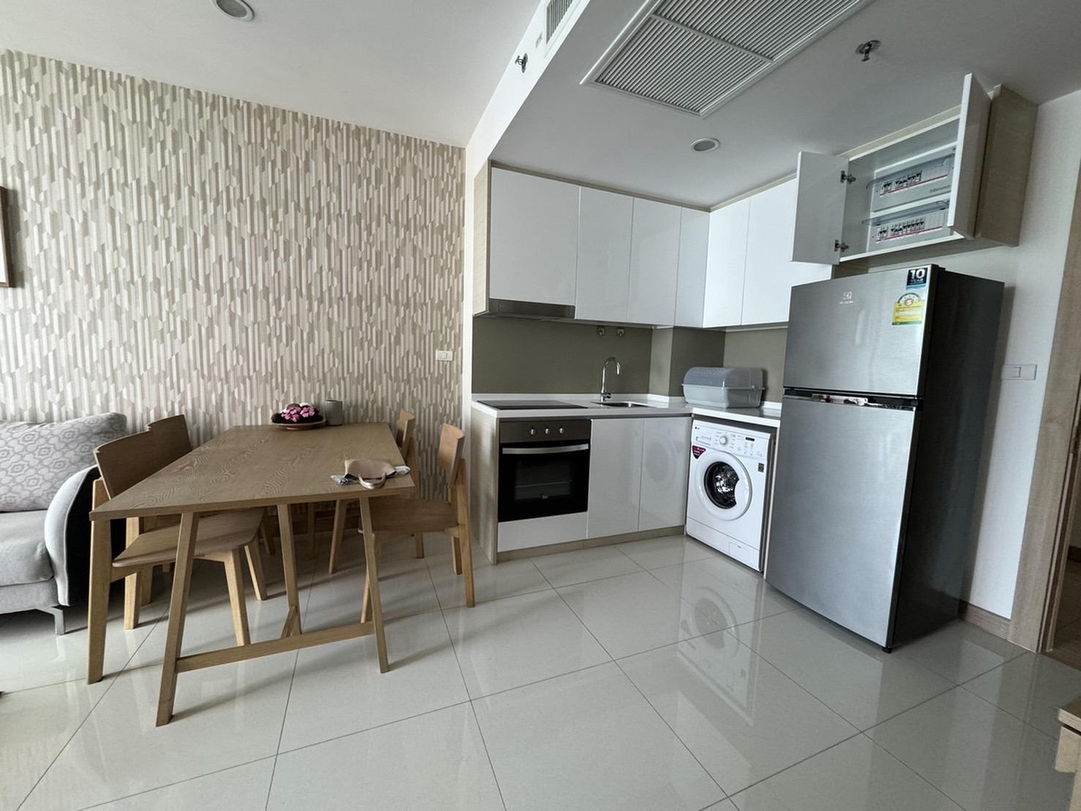 For SaleCondoPattaya, Bangsaen, Chonburi : For Sale Condo Riviera Wongamat 1 Beds Corner Type (S03-1989S)