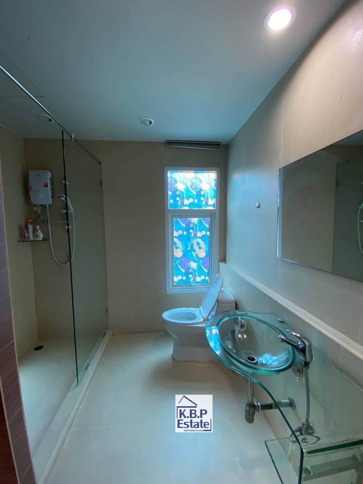 For RentTownhomeSukhumvit, Asoke, Thonglor : For RENT Single House Sukhumvit 49 (Thonglor Area) Fully Furniture Type 3 Beds 3 Baths +1MAID Room