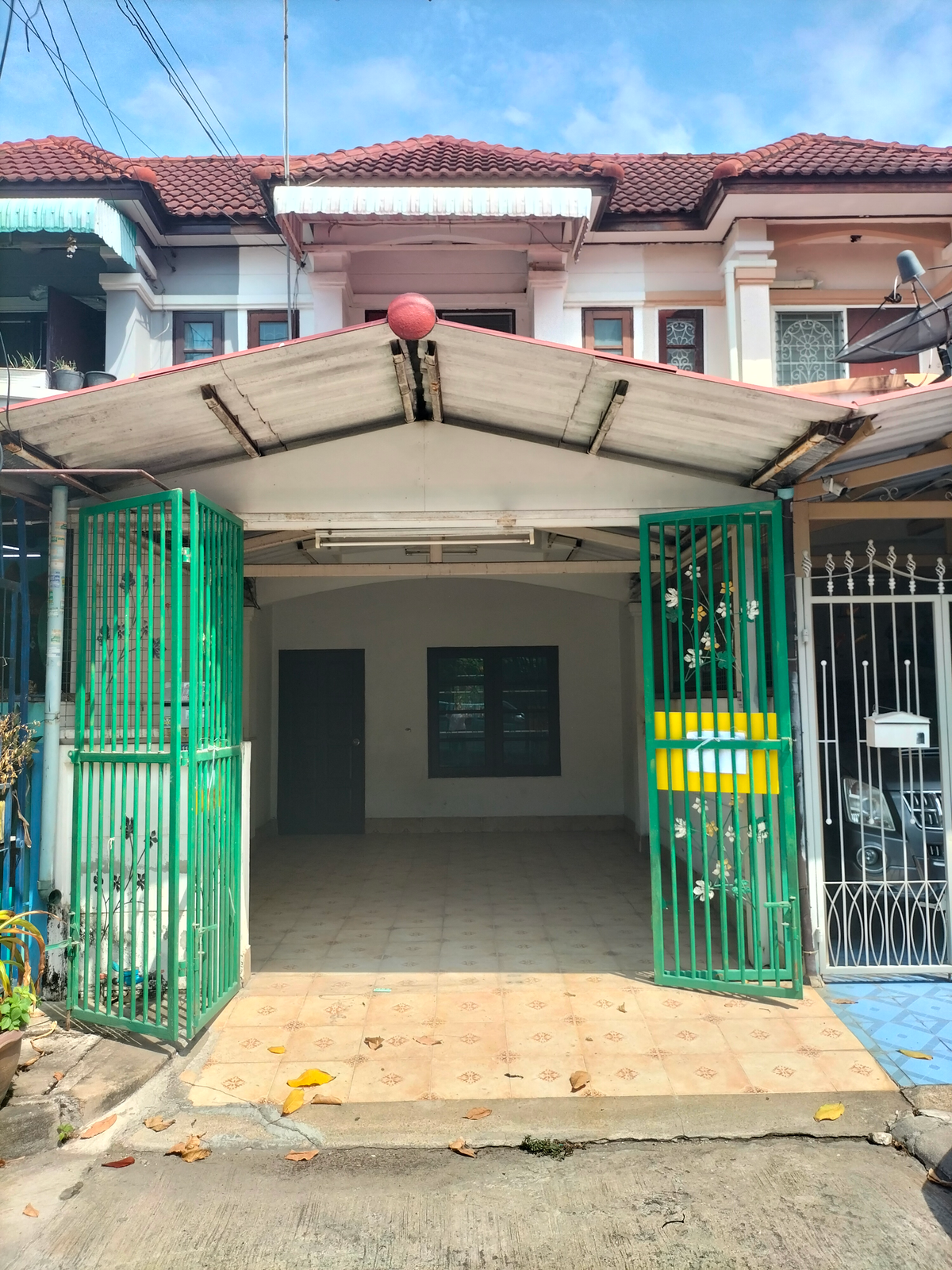 For RentTownhomeNawamin, Ramindra : Rent 2 bedrooms, 2 bathrooms, Ban Kanasap  Soi Charoen Phatthana