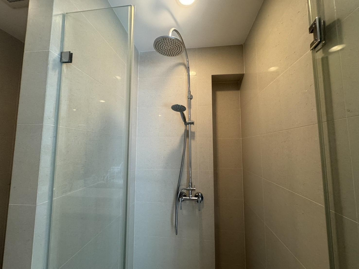 For SaleCondoPattaya, Bangsaen, Chonburi : For Sale Condo Riviera Wongamat 1 Beds Corner Type (S03-1989S)