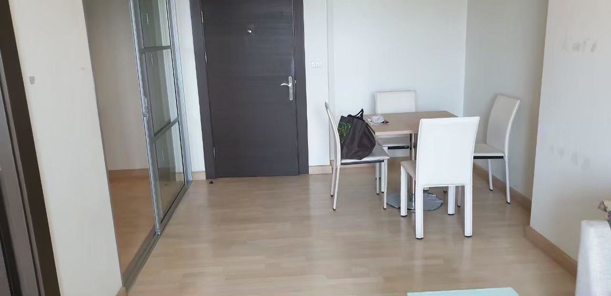 For RentCondoRatchadapisek, Huaikwang, Suttisan : Urgent rent Rhythm Ratchada Rum Ratchada (ready to stay at a special price)