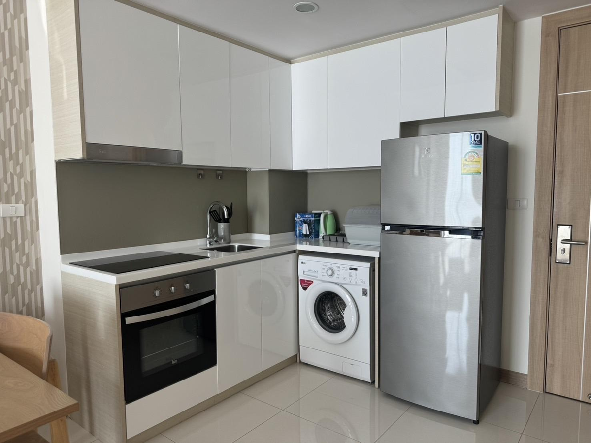 For SaleCondoPattaya, Bangsaen, Chonburi : For Sale Condo Riviera Wongamat 1 Beds Corner Type (S03-1989S)