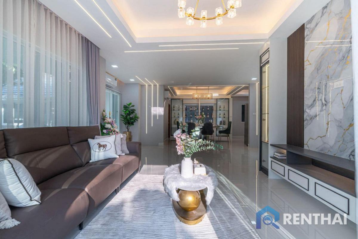 ขายบ้านพัทยา บางแสน ชลบุรี สัตหีบ : สำหรับ ขาย บ้าน 5 ห้องนอน ที่ หนองปรือ