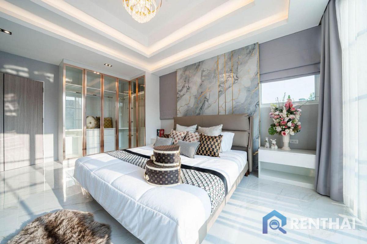 ขายบ้านพัทยา บางแสน ชลบุรี สัตหีบ : สำหรับ ขาย บ้าน 5 ห้องนอน ที่ หนองปรือ