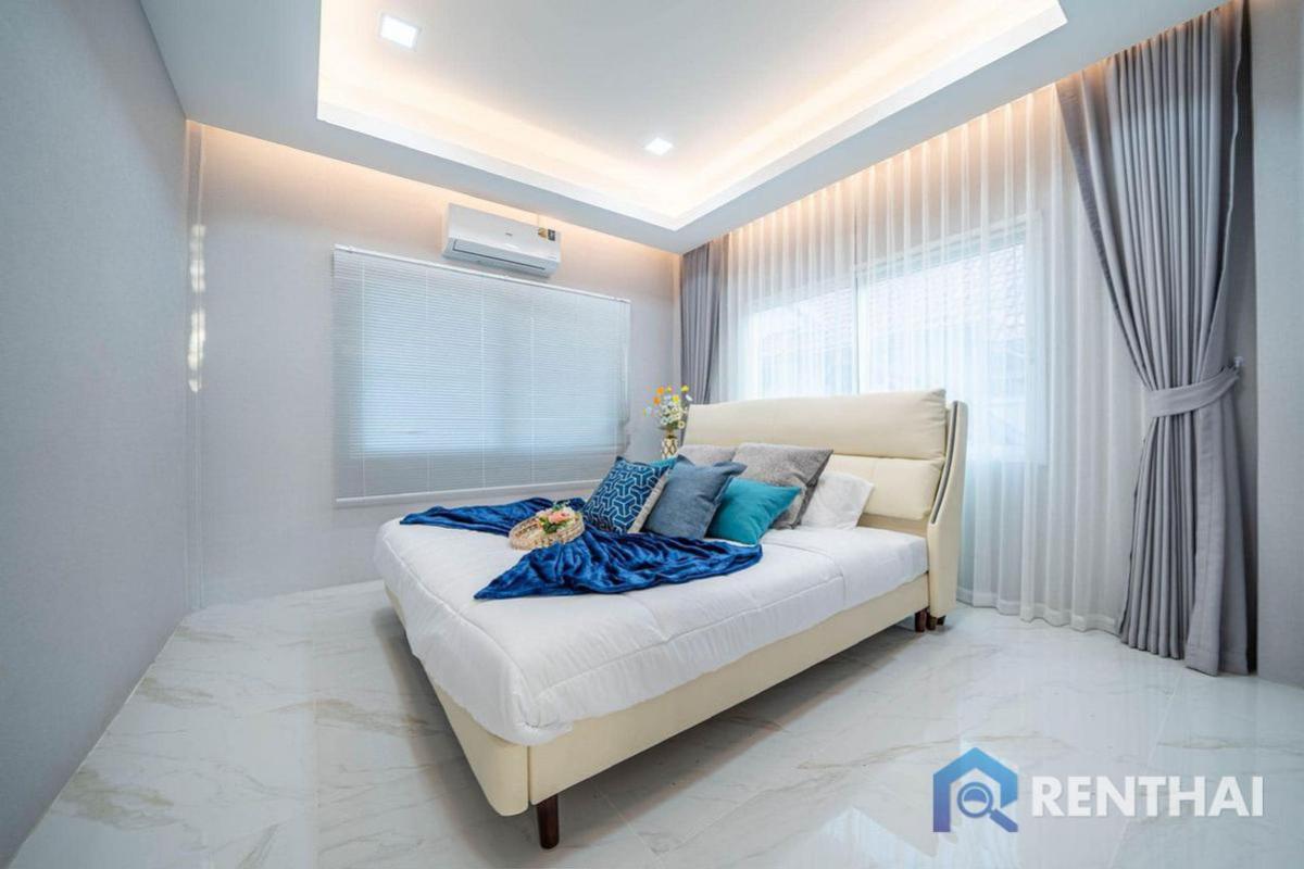 ขายบ้านพัทยา บางแสน ชลบุรี สัตหีบ : สำหรับ ขาย บ้าน 5 ห้องนอน ที่ หนองปรือ