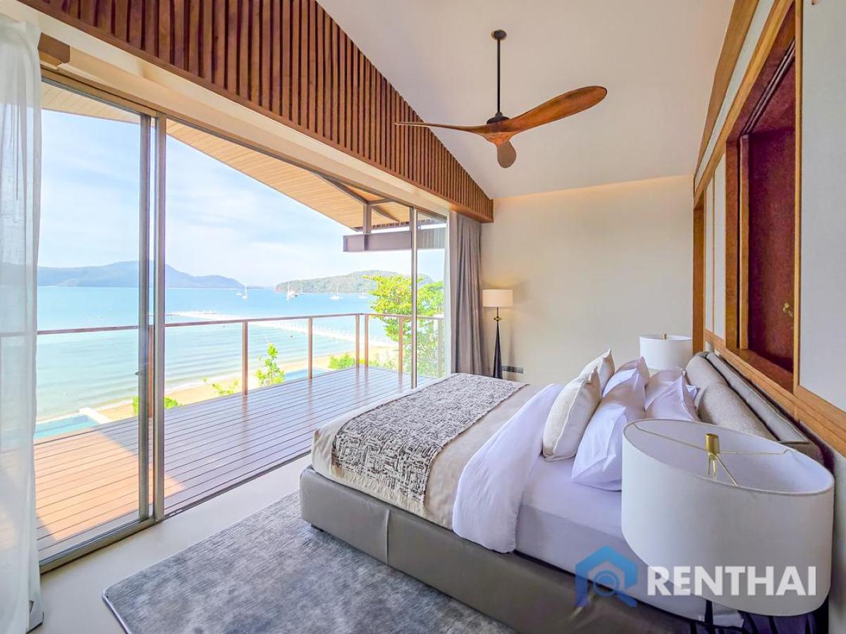 For SaleHousePhuket : Luxury Beachfront Villa in Phuket