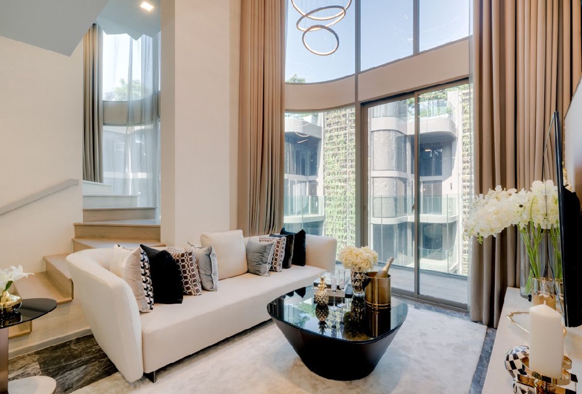 ขายคอนโดสุขุมวิท อโศก ทองหล่อ : ขาย Ashton 41 ขนาด 131 Sq.m 3 bed 3 bath เพียง 27.9 MB ติดต่อ 086-795-9997 (จิมมี่)