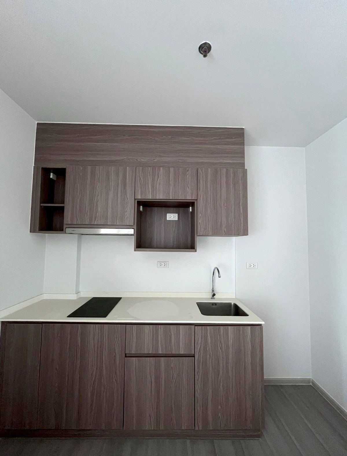 ขายคอนโดปิ่นเกล้า จรัญสนิทวงศ์ : 🌟ขาย คอนโด 2ห้องนอน 1ห้องน้ำ🌟ราคาดีมาก🔥🔥🔥  🚆mrt บางยี่ขัน🚆✨ส่วนกลาง จัดเต็ม✨  ขาย เดอะ พาร์คแลนด์ จรัญฯ ปิ่นเกล้า🔥