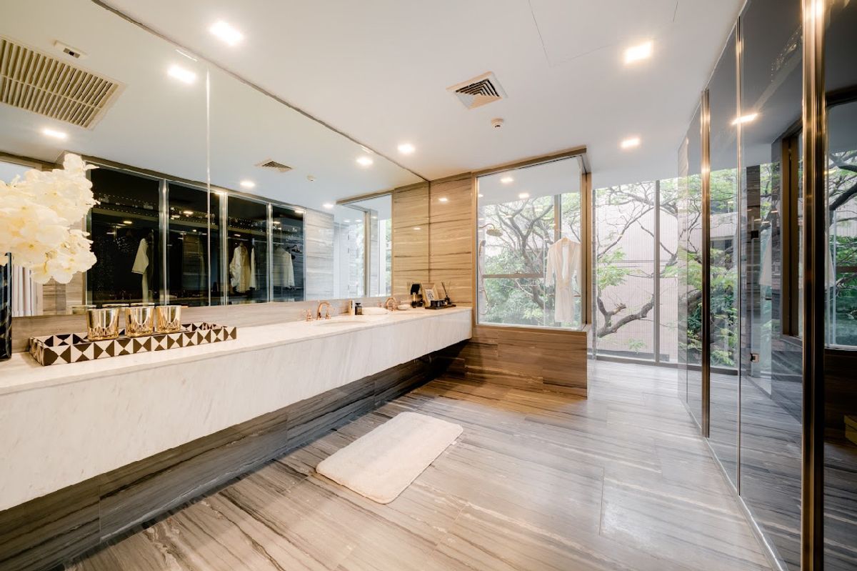 ขายคอนโดสุขุมวิท อโศก ทองหล่อ : ขาย Ashton 41 ขนาด 131 Sq.m 3 bed 3 bath เพียง 27.9 MB ติดต่อ 086-795-9997 (จิมมี่)