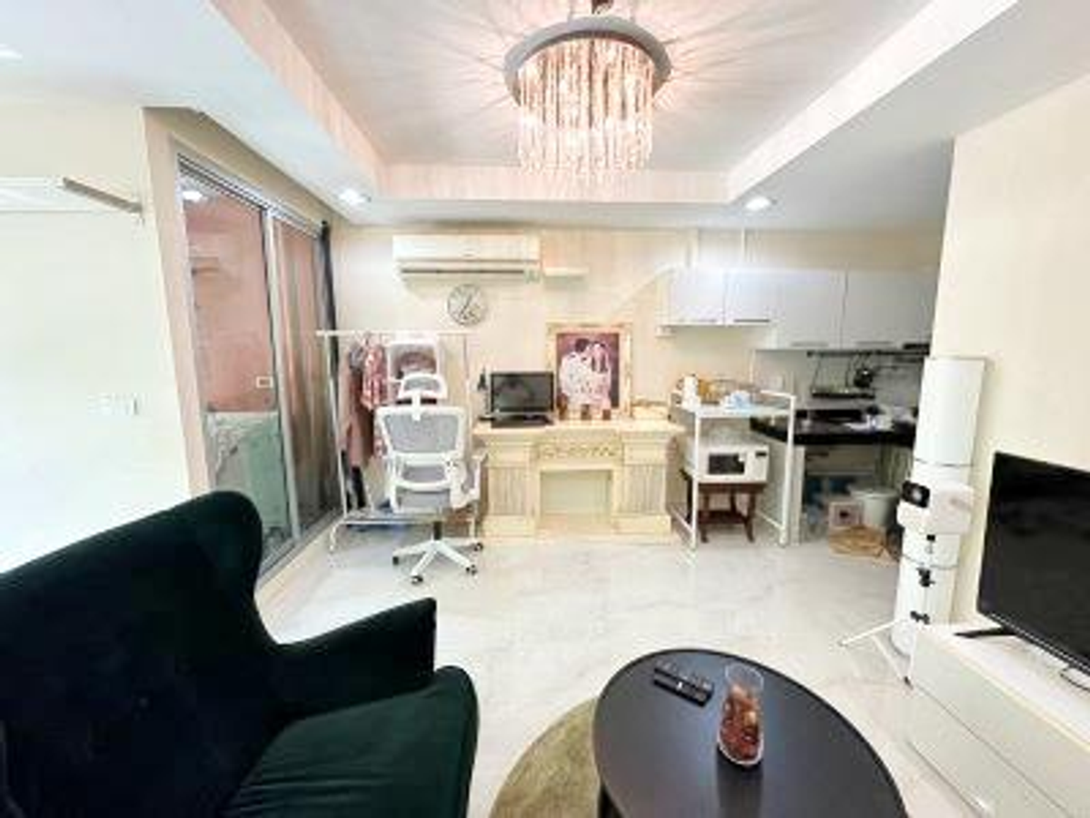 ขายคอนโดรัชดา ห้วยขวาง : ขาย The Kris Extra 4 สตูดิโอ 27 ตรม. ชั้น 2 ซ.รัชดาภิเษก 17 ราคาดีสุด