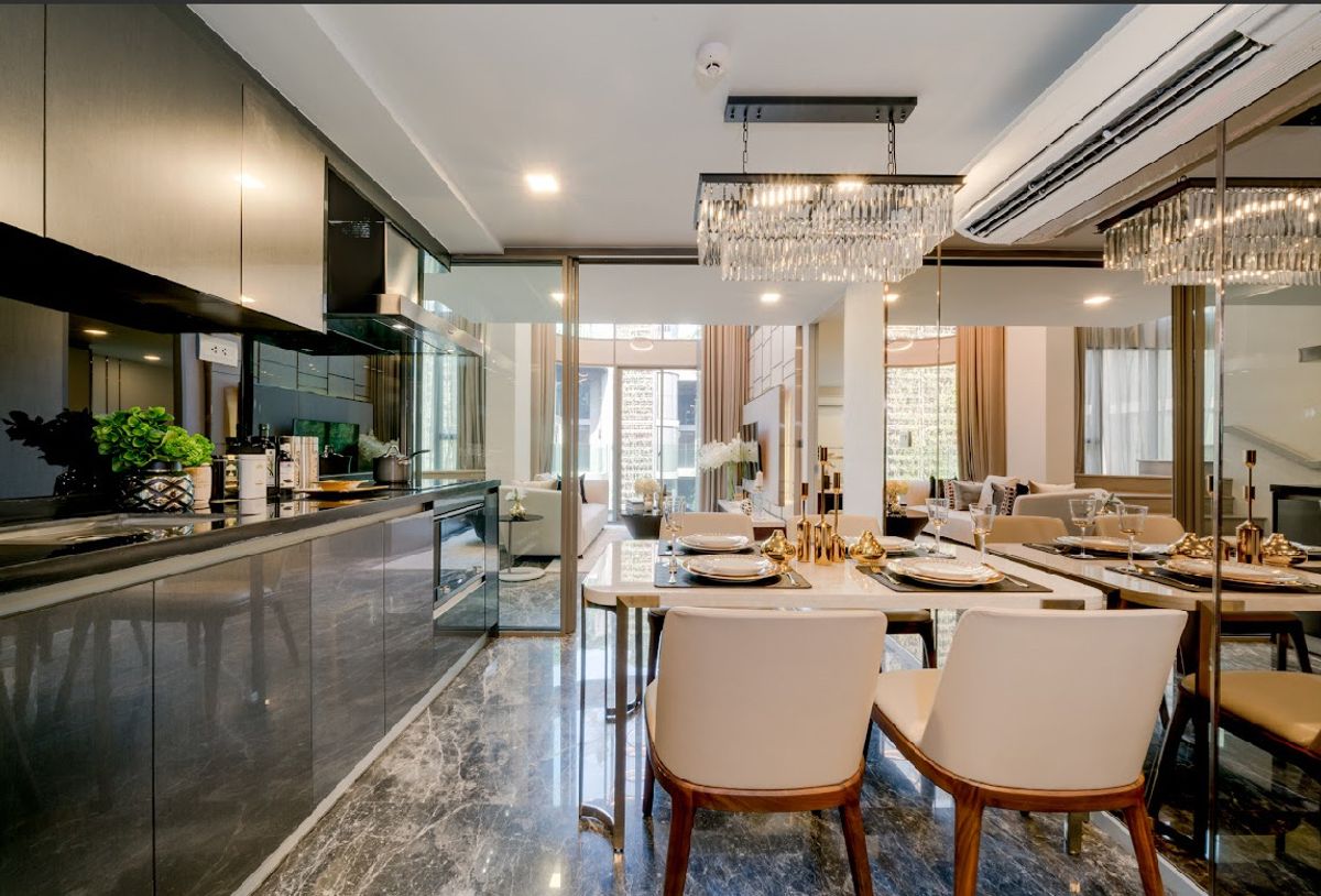 ขายคอนโดสุขุมวิท อโศก ทองหล่อ : ขาย Ashton 41 ขนาด 131 Sq.m 3 bed 3 bath เพียง 27.9 MB ติดต่อ 086-795-9997 (จิมมี่)