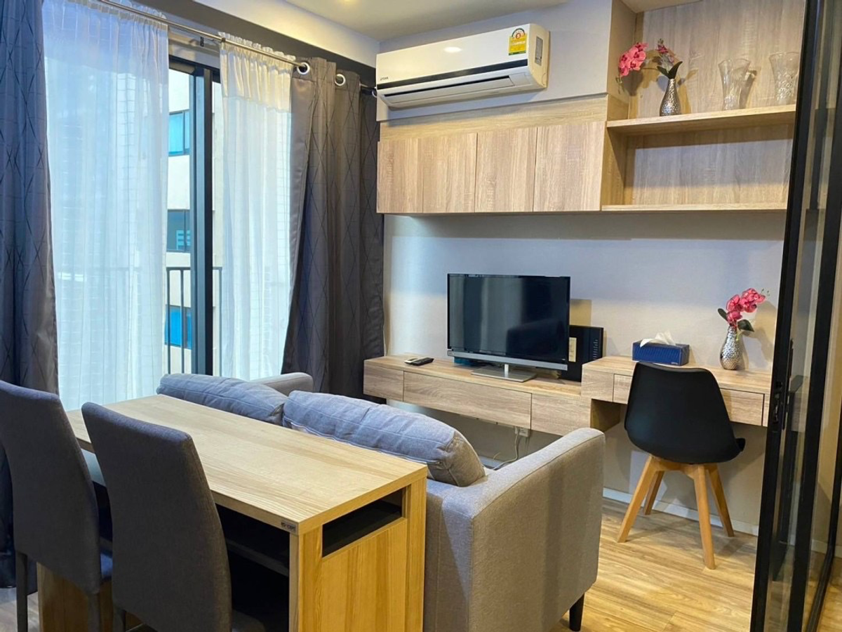 ให้เช่าคอนโดสาทร นราธิวาส : for rent condo Blossom Sathorn chareontrat 1bedroom0886382235