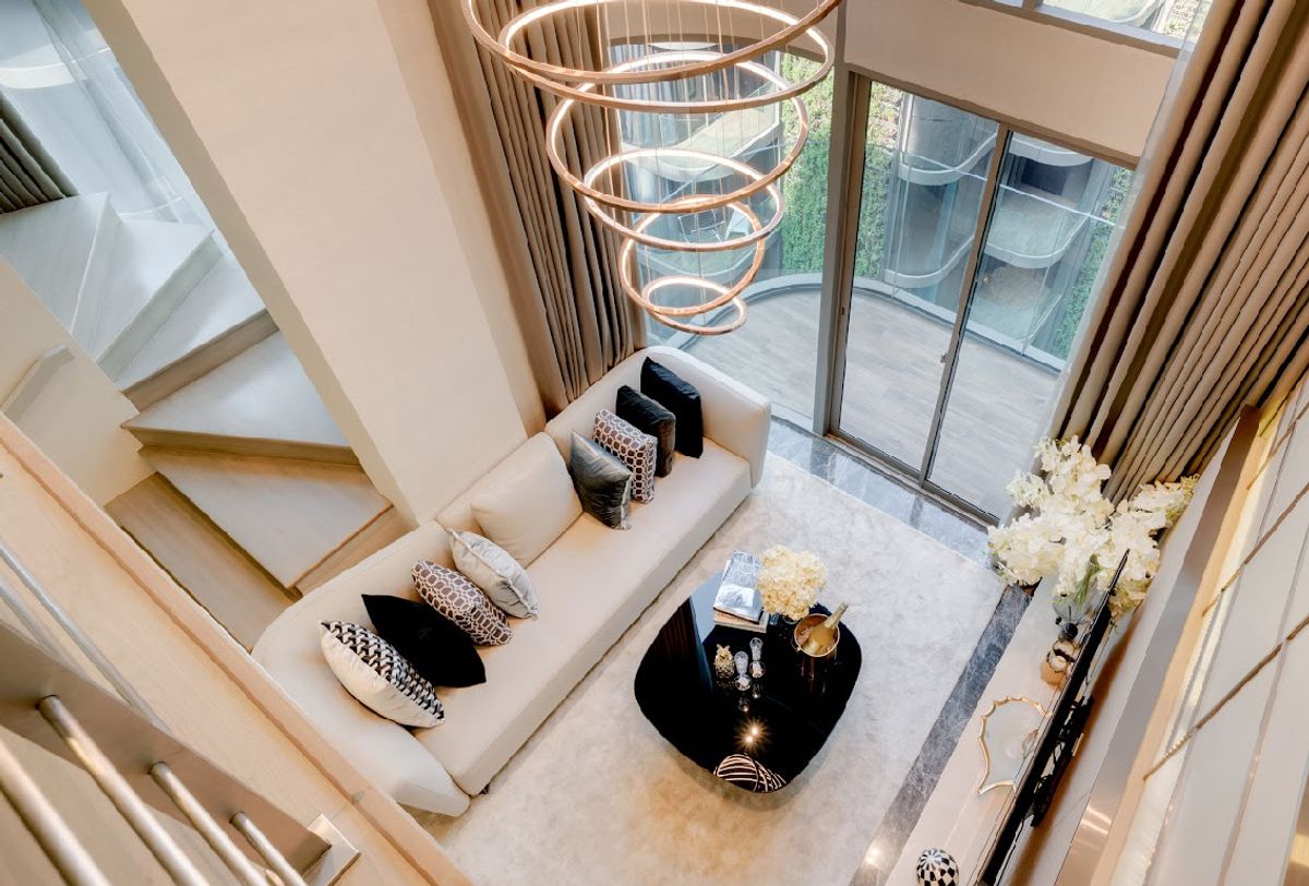 For SaleCondoSukhumvit, Asoke, Thonglor : 𝐇𝐎𝐓 𝐃𝐄𝐀𝐋 Ashton 41 Size 131 SQ.M 3 Bed 3 Bath, only 27.9 MB, contact 086-795-9997 (Jimmy)