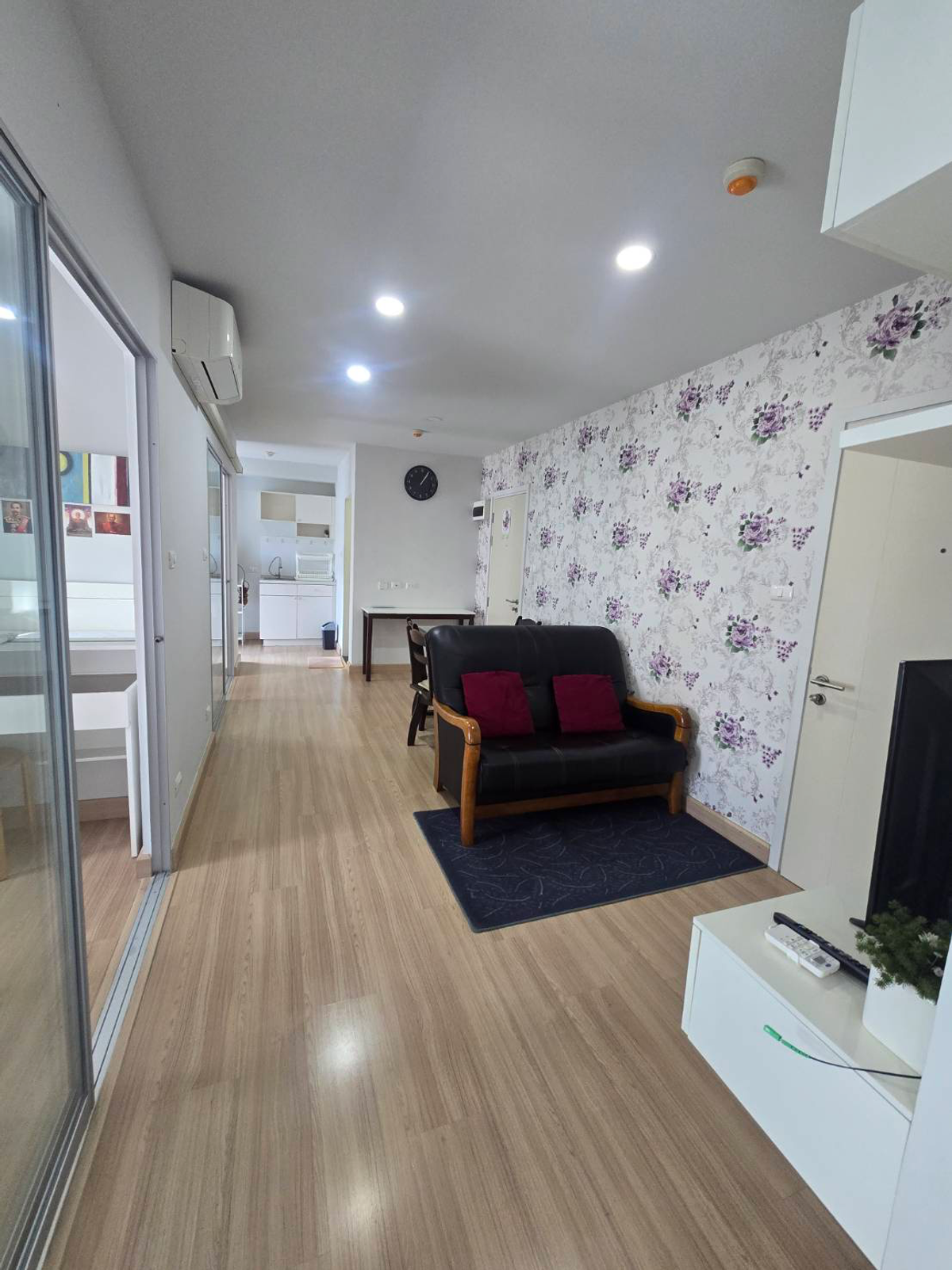 For SaleCondoBangna, Bearing, Lasalle : Condo for sale near BTS Bearing Bearing 400 M.2 Bedroom 2 Bathrooms 2 Parking 2 balcony