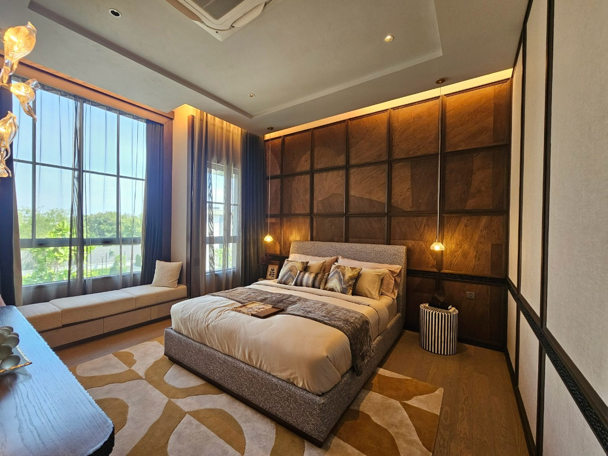 ขายบ้านเกษตร นวมินทร์ ลาดปลาเค้า : ขายบ้าน Pool Villa Smyth’s(สมิทธ์) เกษตร-นวมินทร์ ขนาด 816 Sq.m 4 bed 7 bath พิเศษเพียง 120 MB  ติดต่อ 086-795-9997 