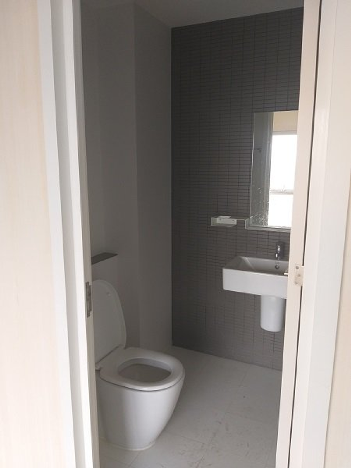 For SaleCondoChaengwatana, Muangthong : Condo for sale, The Key Chaeng Watthana, Floor 9 B1.17 sq.m., 1 bedroom, 1 water view