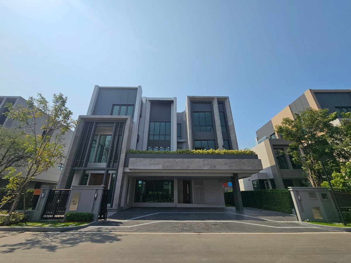 ขายบ้านลาดกระบัง สุวรรณภูมิ : NEW MODERN HOUSE FOR SALE @ GRAND BANGKOK BOULEVARD YARD BANGNA 55.9 MB*