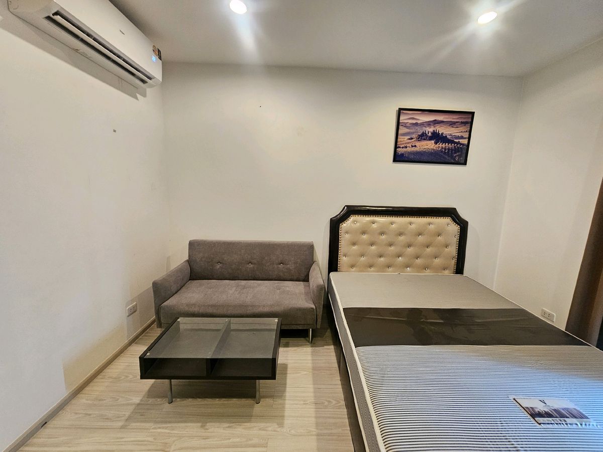 For RentCondoBangna, Bearing, Lasalle : Rent 1 bedroom, 1 bathroom, Ideo Mobi Sukhumvit Eastgate, rent 10,000 baht