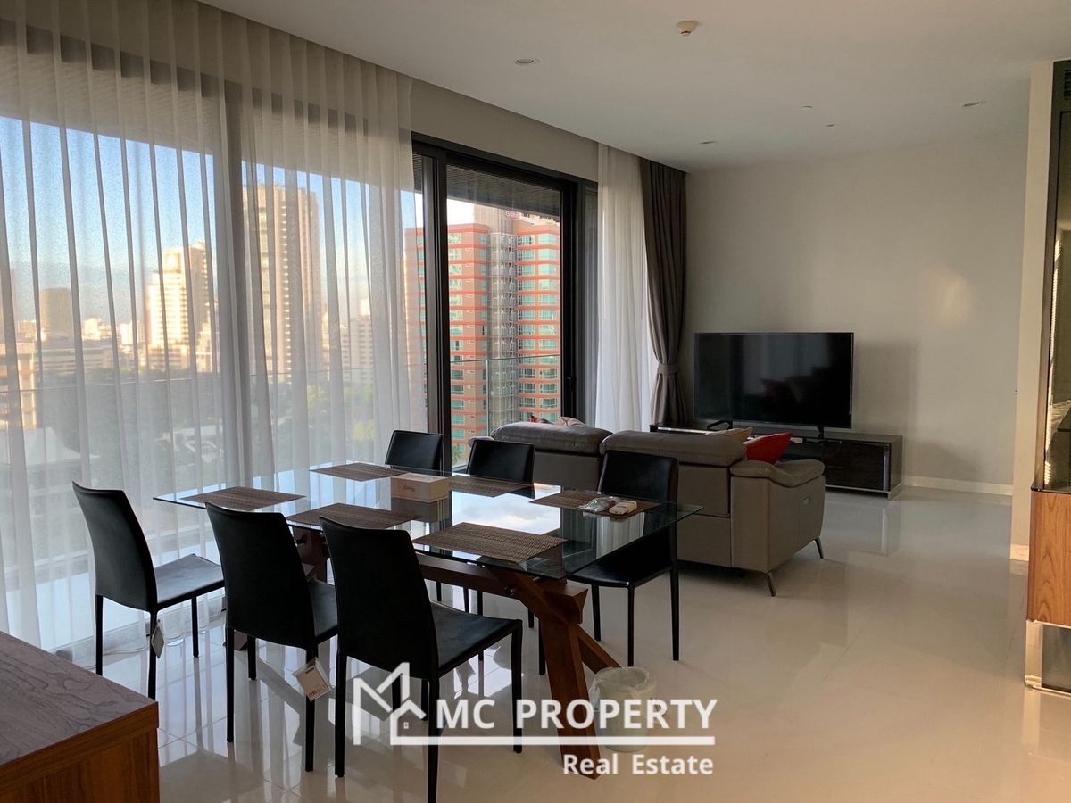 ให้เช่าคอนโดสุขุมวิท อโศก ทองหล่อ : Vittorio Sukhumvit 39 ให้เช่า 2 ห้องนอน 127sqm ไม่มีมุมมองบล็อกให้เช่าเพียง 130,000