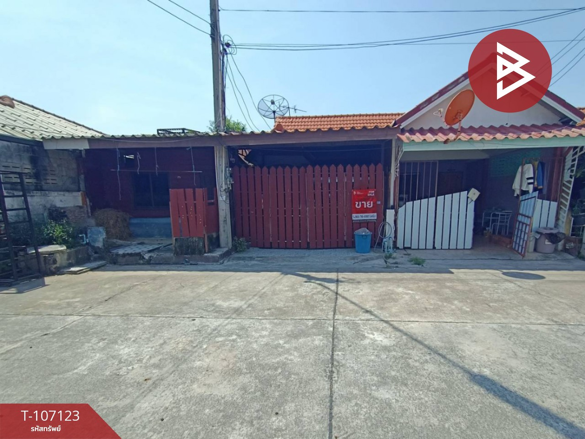 For SaleTownhomeChachoengsao : Townhouse for sale Beautiful house project, clear water, Bang Pakong, Chachoengsao