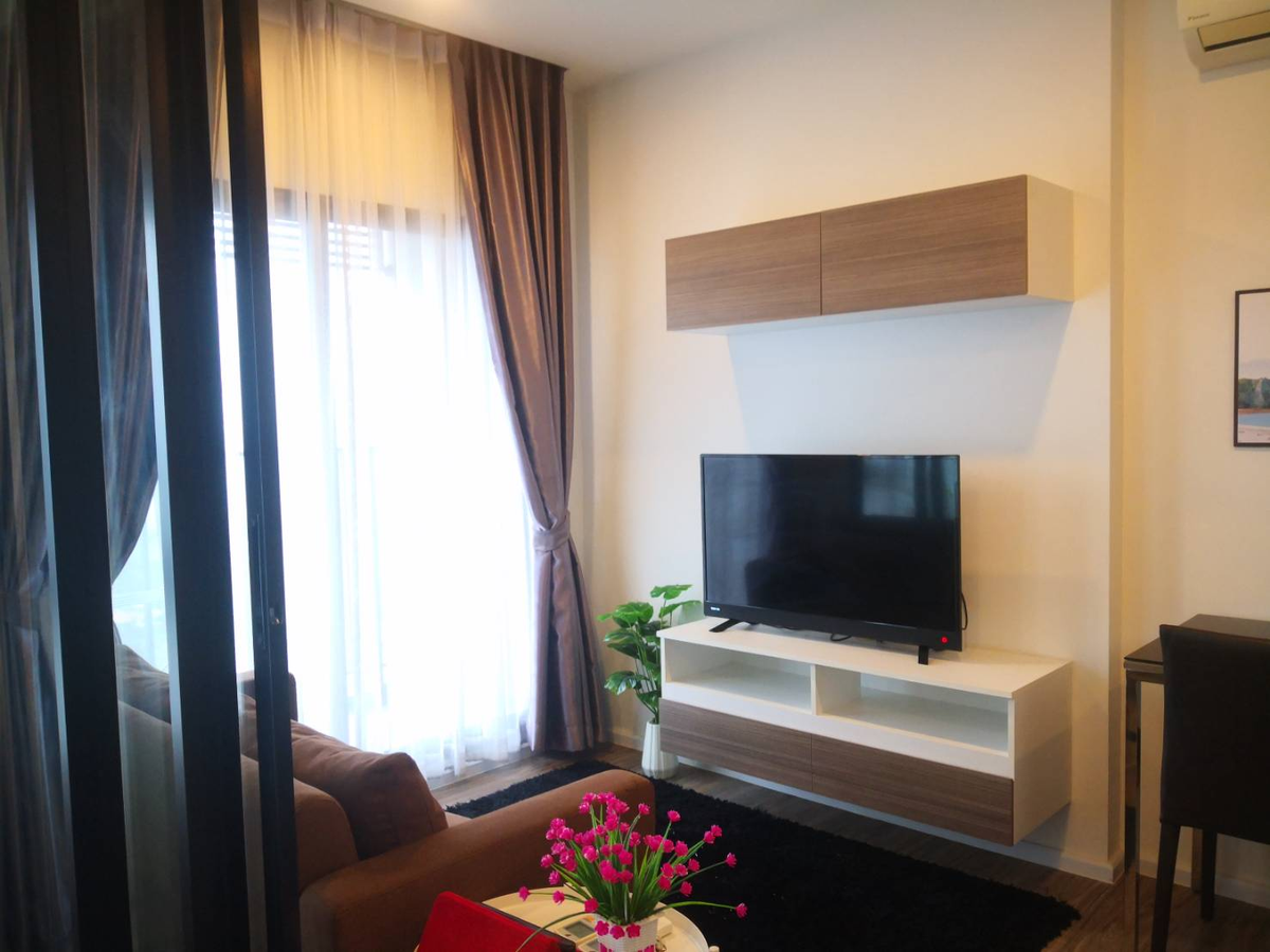 ให้เช่าคอนโดศรีราชา แหลมฉบัง บ้านบึง : ให้เช่าคอนโด ห้องสะอาด พร้อมเฟอร์นิเจอร์ครบ วิวทะเลศรีราชา ชั้นสูง รับลมดี รับสัญญาสั้น