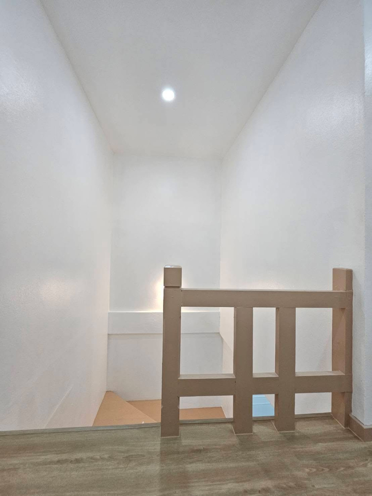 ขายทาวน์โฮมนนทบุรี บางใหญ่ บางบัวทอง : ขายทาวน์เฮ้าส์/ทาวน์โฮม  ดิเอมเมอรัลด์ พาร์ค 2 บางบัวทอง บางบัวทอง นนทบุรี  CX-144861 