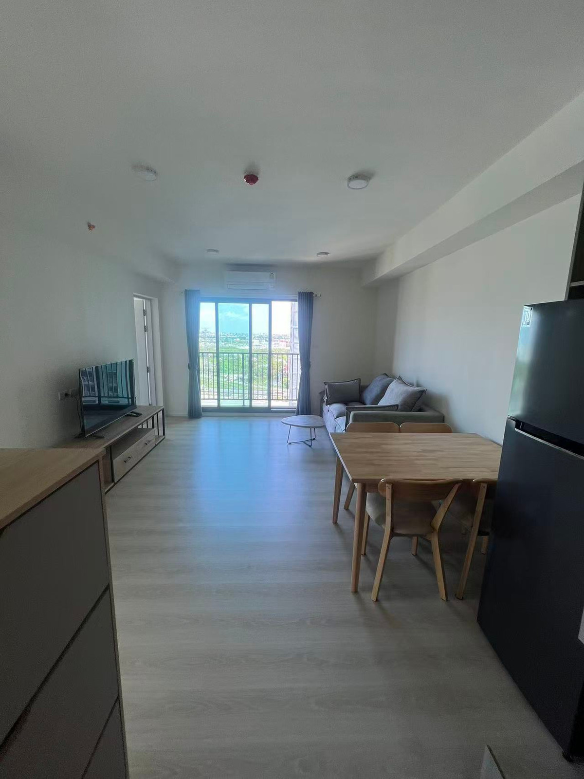 ให้เช่าคอนโดบางนา แบริ่ง ลาซาล : ให้เช่าคอนโด A space Mega2  ห้อง2ห้องนอนติดห้างเมกาบางนา เพียง24,000บาทต่อเดือน