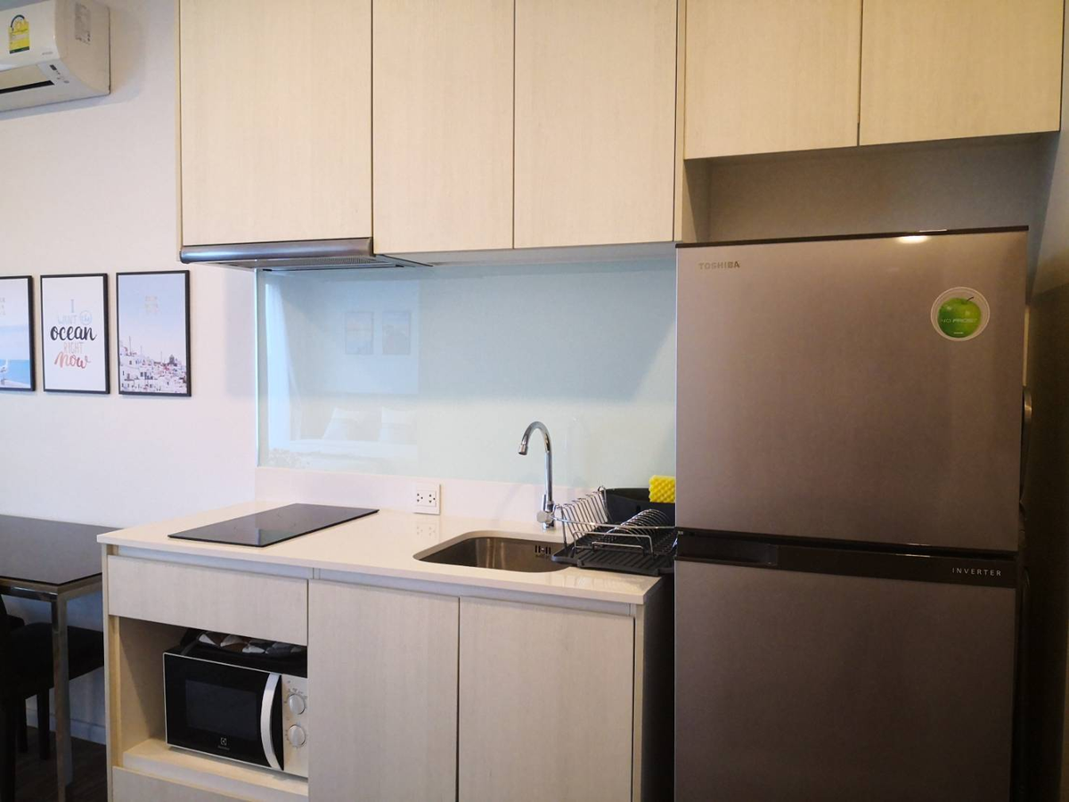 ให้เช่าคอนโดศรีราชา แหลมฉบัง บ้านบึง : ให้เช่าคอนโด ห้องสะอาด พร้อมเฟอร์นิเจอร์ครบ วิวทะเลศรีราชา ชั้นสูง รับลมดี รับสัญญาสั้น