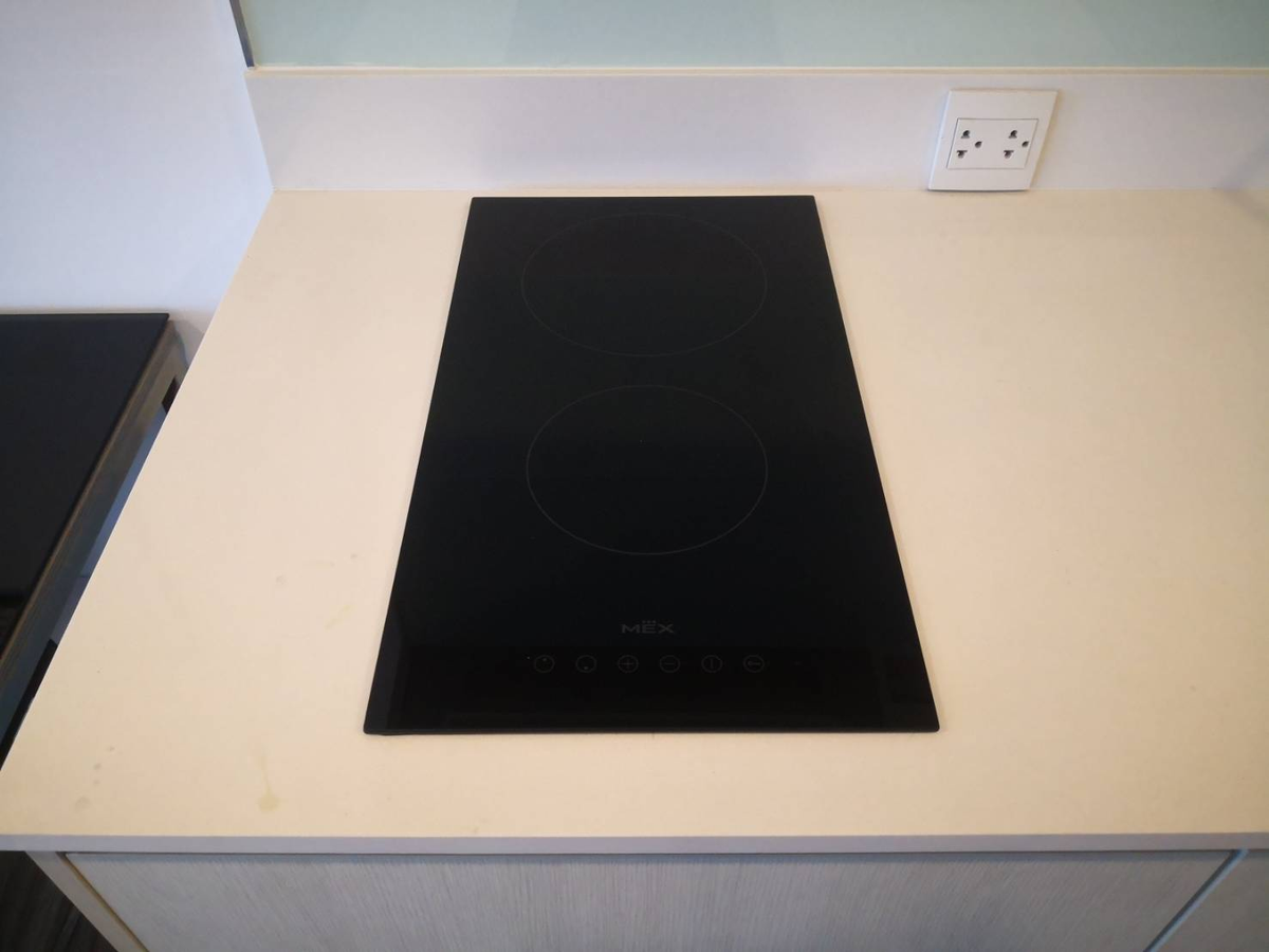 ให้เช่าคอนโดศรีราชา แหลมฉบัง บ้านบึง : ให้เช่าคอนโด ห้องสะอาด พร้อมเฟอร์นิเจอร์ครบ วิวทะเลศรีราชา ชั้นสูง รับลมดี รับสัญญาสั้น