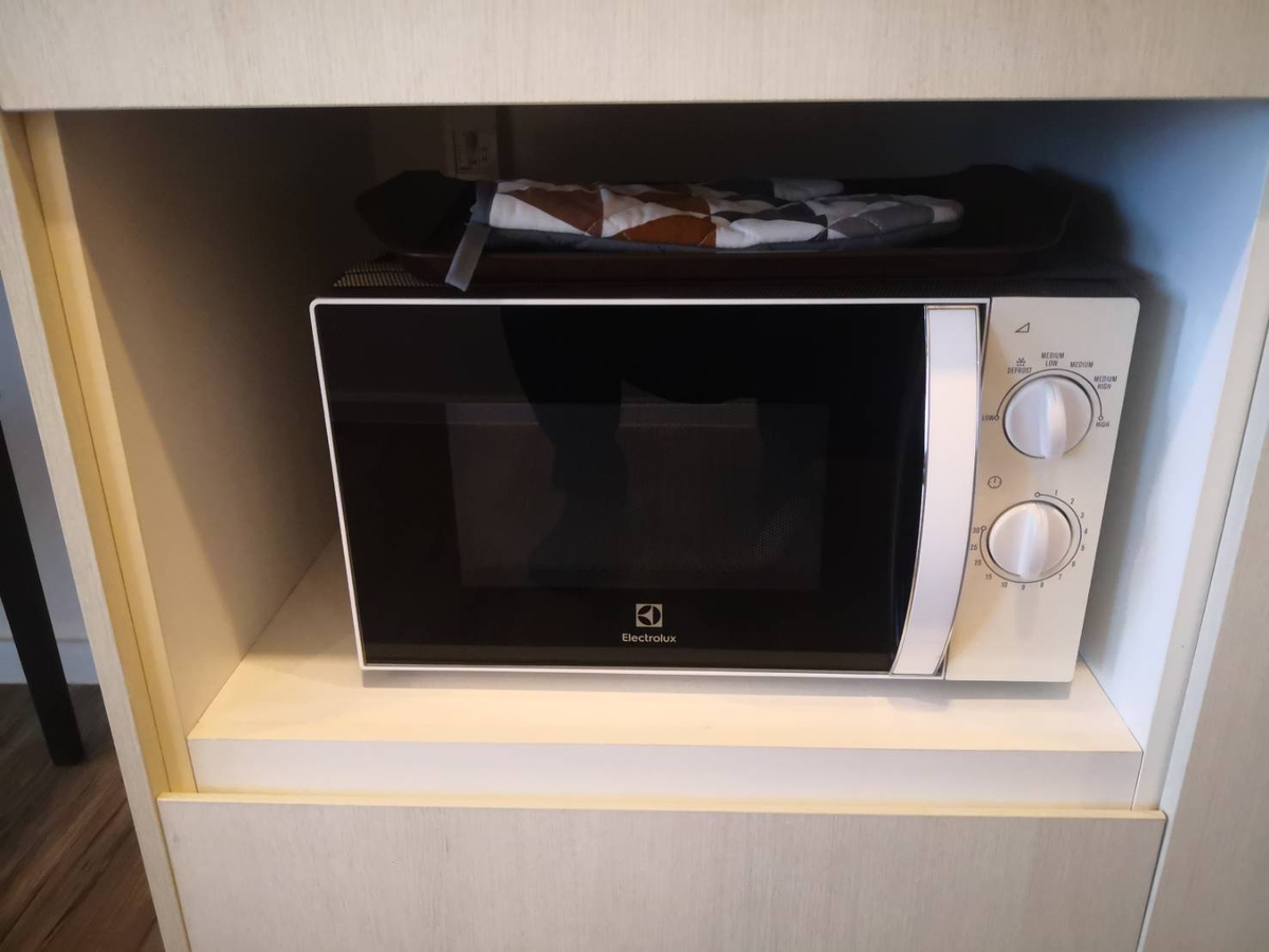 ให้เช่าคอนโดศรีราชา แหลมฉบัง บ้านบึง : ให้เช่าคอนโด ห้องสะอาด พร้อมเฟอร์นิเจอร์ครบ วิวทะเลศรีราชา ชั้นสูง รับลมดี รับสัญญาสั้น