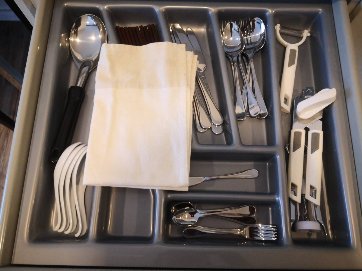 ให้เช่าคอนโดศรีราชา แหลมฉบัง บ้านบึง : ให้เช่าคอนโด ห้องสะอาด พร้อมเฟอร์นิเจอร์ครบ วิวทะเลศรีราชา ชั้นสูง รับลมดี รับสัญญาสั้น