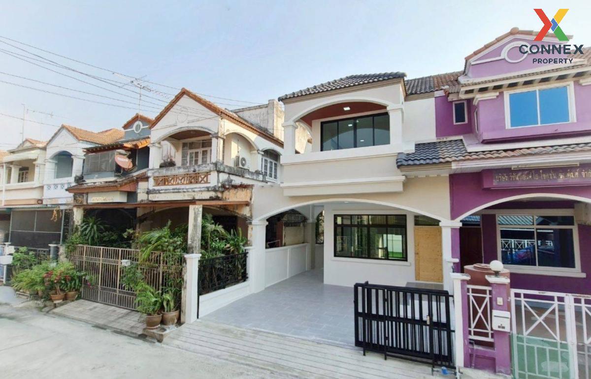 For SaleTownhomePathum Thani,Rangsit, Thammasat : For Sale Townhouse/Townhome  , Nanthana Garden Rangsit , newly renovated , Ban Klang , Mueang Pathum Thani , Pathum Thani , CX-117118