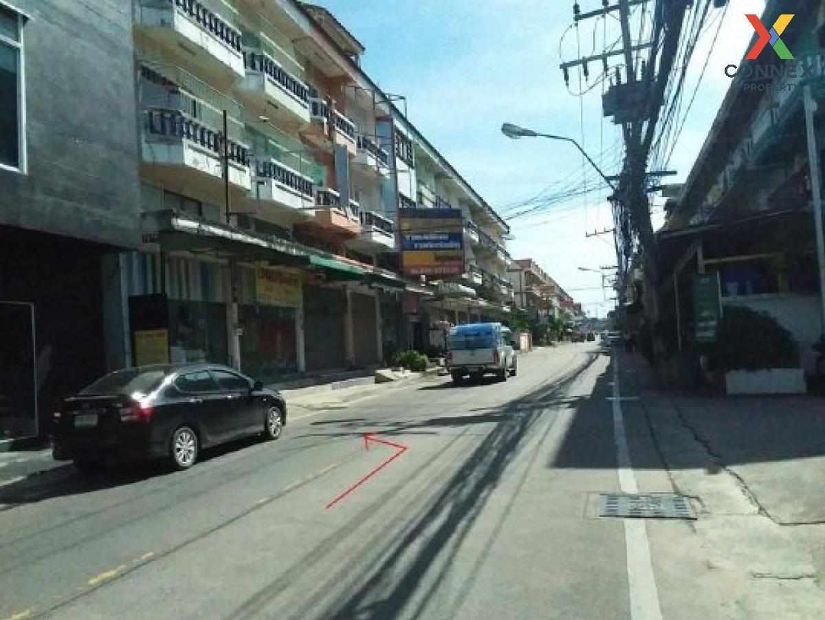 For SaleShop HousePattaya, Bangsaen, Chonburi : For Sale 3-storey commercial building on Boon Samphan Road Bang Lamung, Chonburi , Nong Prue , Bang Lamung , Chon Buri , CX-117446