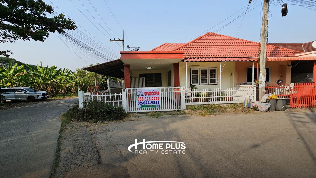 For SaleTownhomeChiang Mai : Rung Rueang Lewi Village (behind the corner), San Phong District Chiang Mai province near Lotus Chiang Mai-Ruamchok