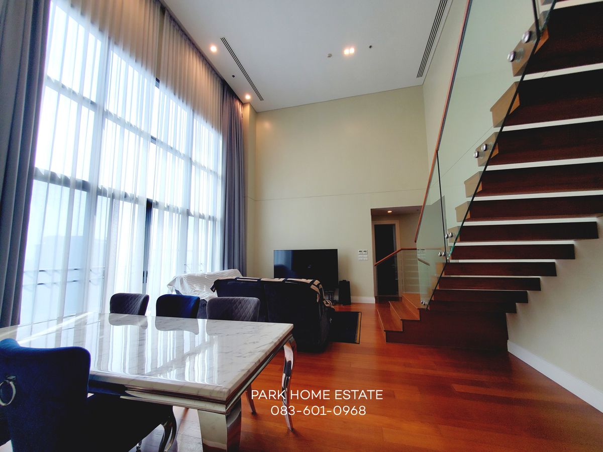 For RentCondoSukhumvit, Asoke, Thonglor : 3 Bedroom Duplex |  Bright Sukhumvit 24 only 100k thb/month