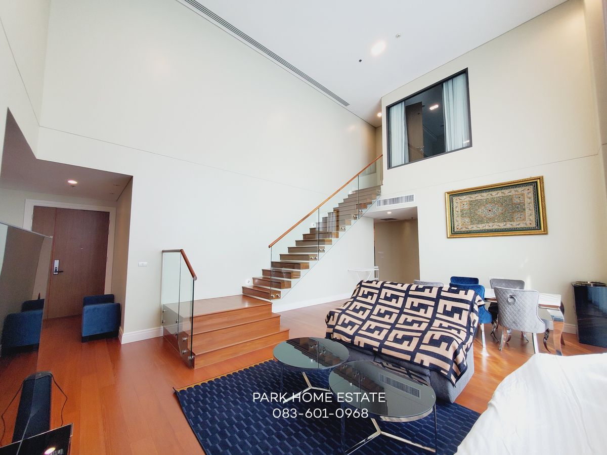 For RentCondoSukhumvit, Asoke, Thonglor : 3 Bedroom Duplex |  Bright Sukhumvit 24 only 100k thb/month