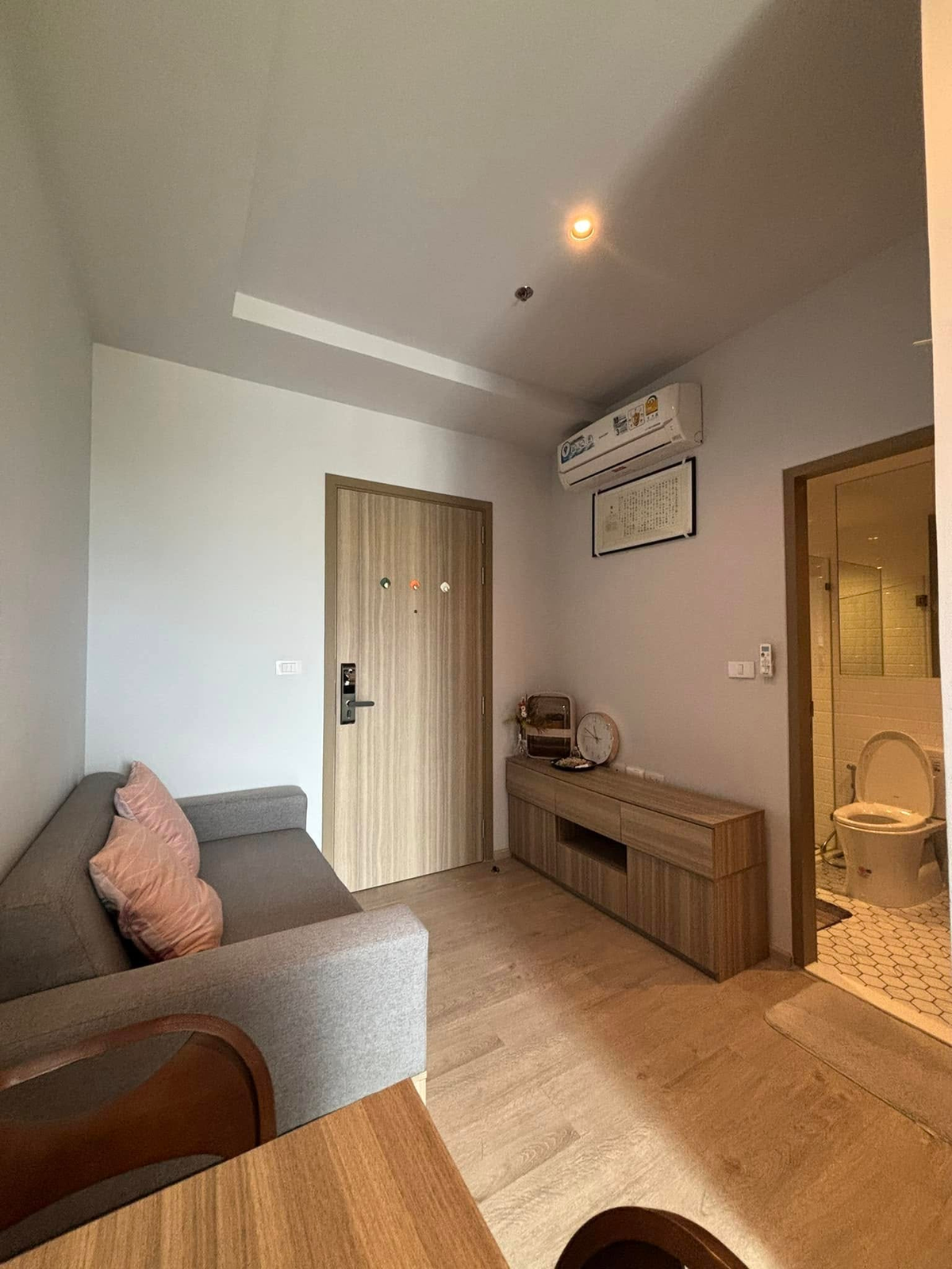 For RentCondoThaphra, Talat Phlu, Wutthakat : Ready to rent Attitude Unicorn Sathorn-Tha Phra, next to BTS Talat Phlu, very good. Interested