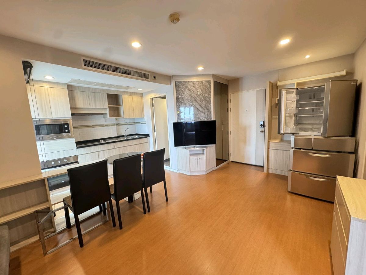 For SaleCondoKaset Nawamin,Ladplakao : 💥Rare item💥Selling at a loss, Combine room, 2 bedrooms, 2 bathrooms, 2 parking spaces, front building, only 2.9 million. Tel.082-4453642 Line: patt1545 Pat
