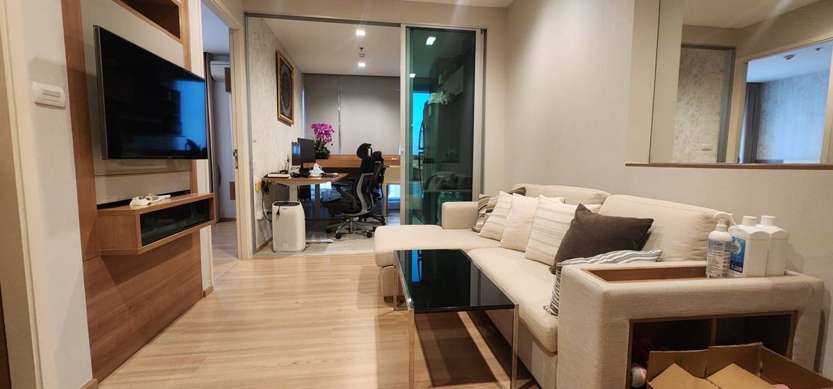For RentCondoSapankwai,Jatujak : ❤️❤️ Rent a 45 sqm.